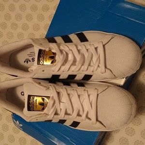 ladies Adidas sneakers black and white size 8 and 1/2